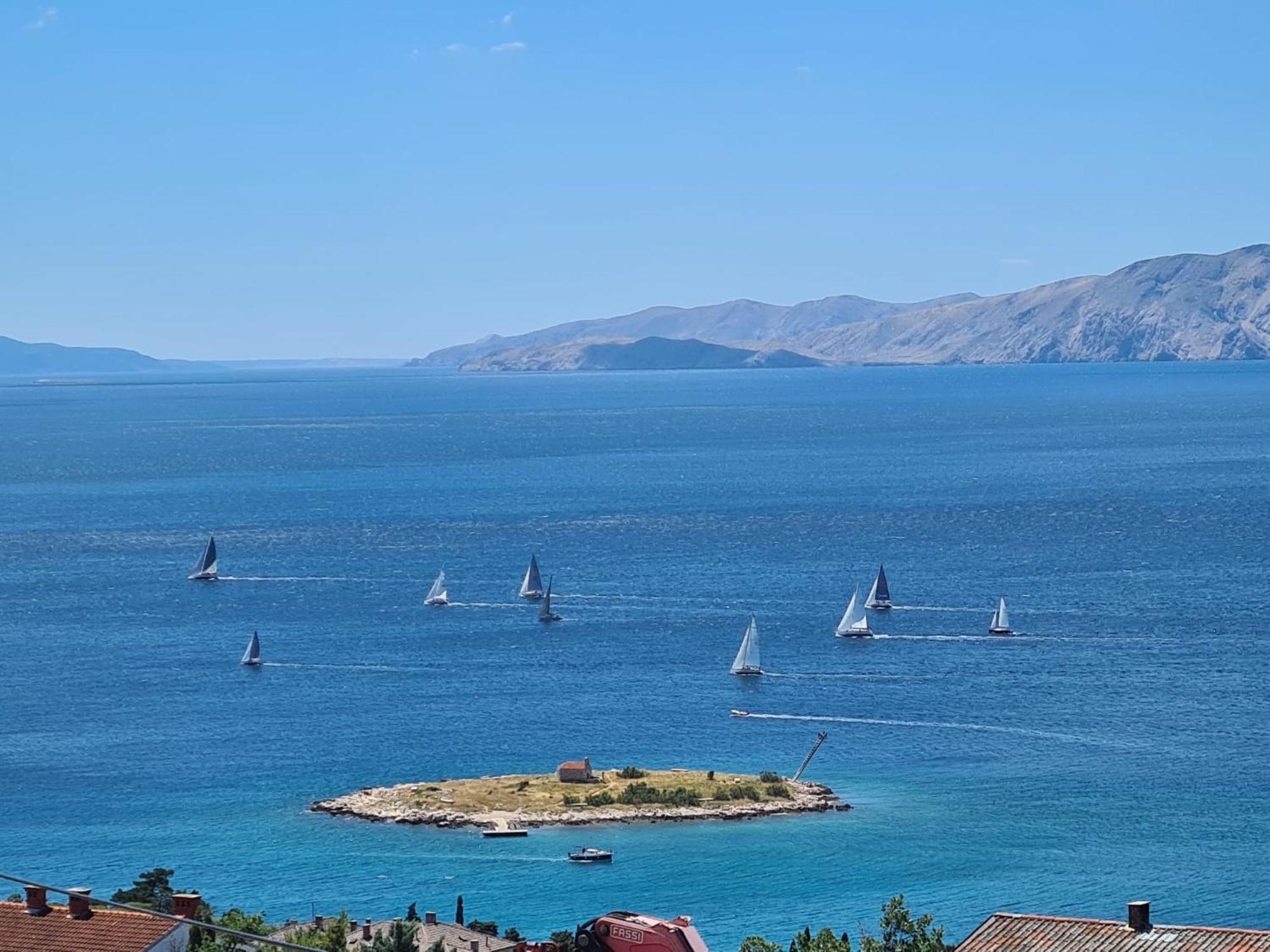 Apartments Klara Novi Vinodolski Εξωτερικό φωτογραφία