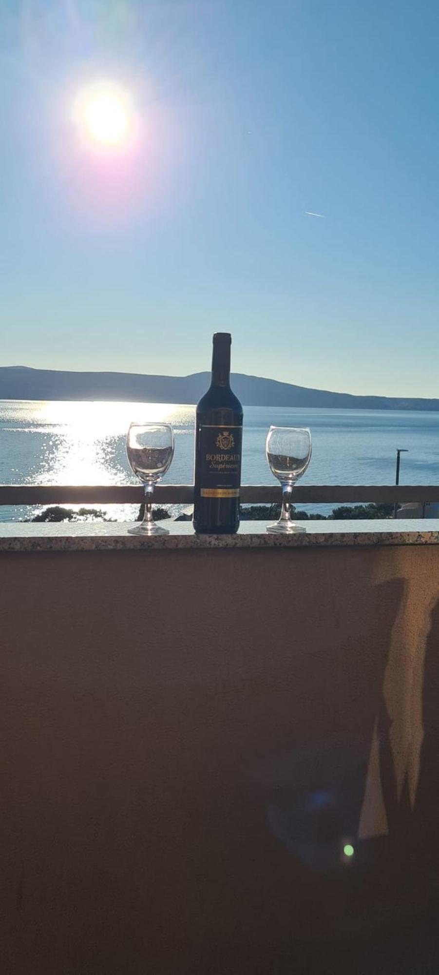 Apartments Klara Novi Vinodolski Εξωτερικό φωτογραφία
